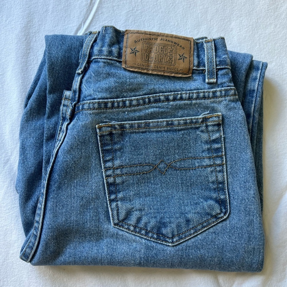 Vintage Faded Glory High Rise Mom Jeans - Picture 3 of 9
